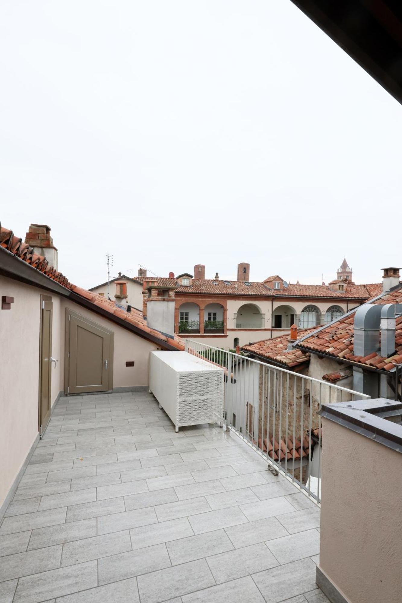 Palazzo Belli Panzió Alba Kültér fotó