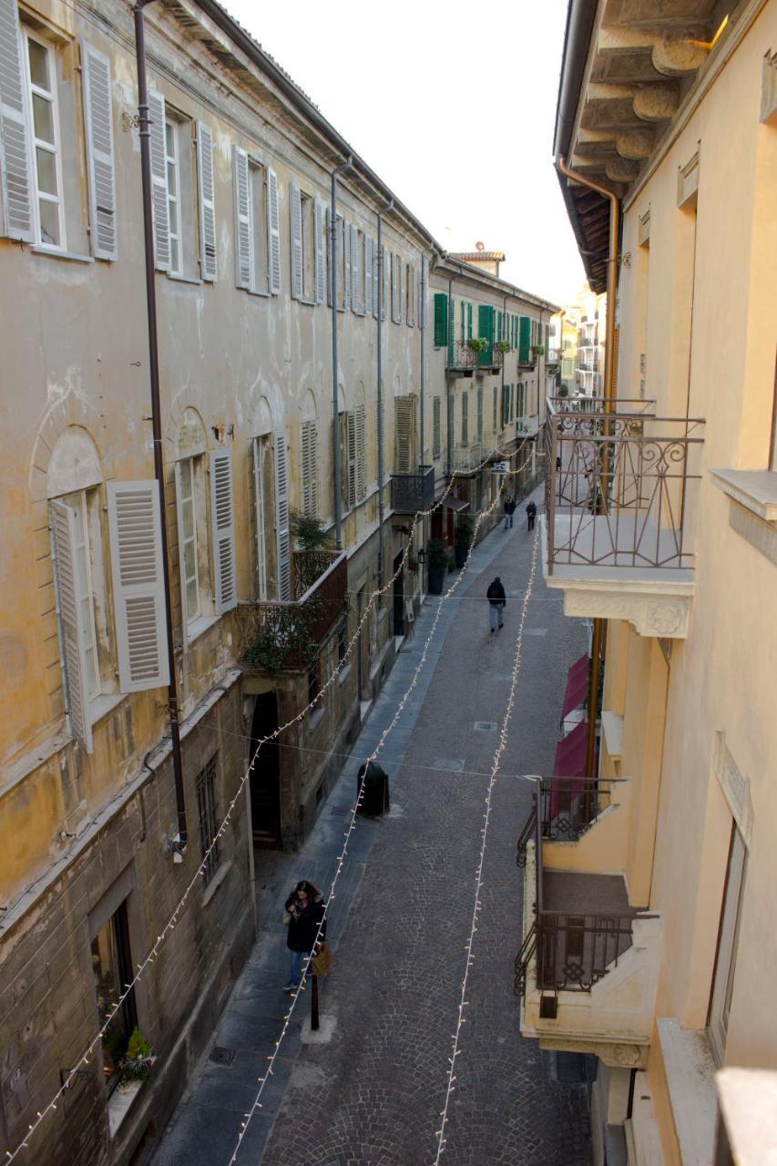 Palazzo Belli Panzió Alba Kültér fotó